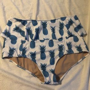 Kortni Jeane Peplum Bottoms